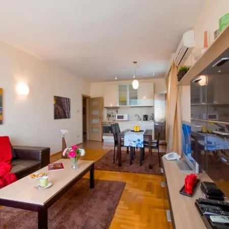 Alba - Prime Location Apartment Sofia