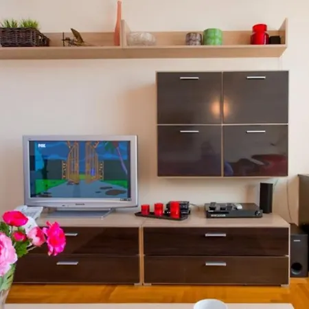 Apartment Alba - Prime Location