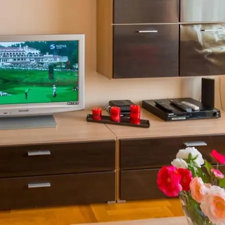 Apartment Alba - Prime Location *